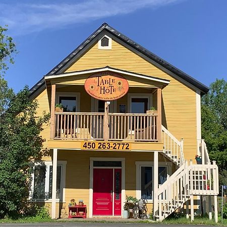 Auberge La Table D'Hote West Brome Екстериор снимка